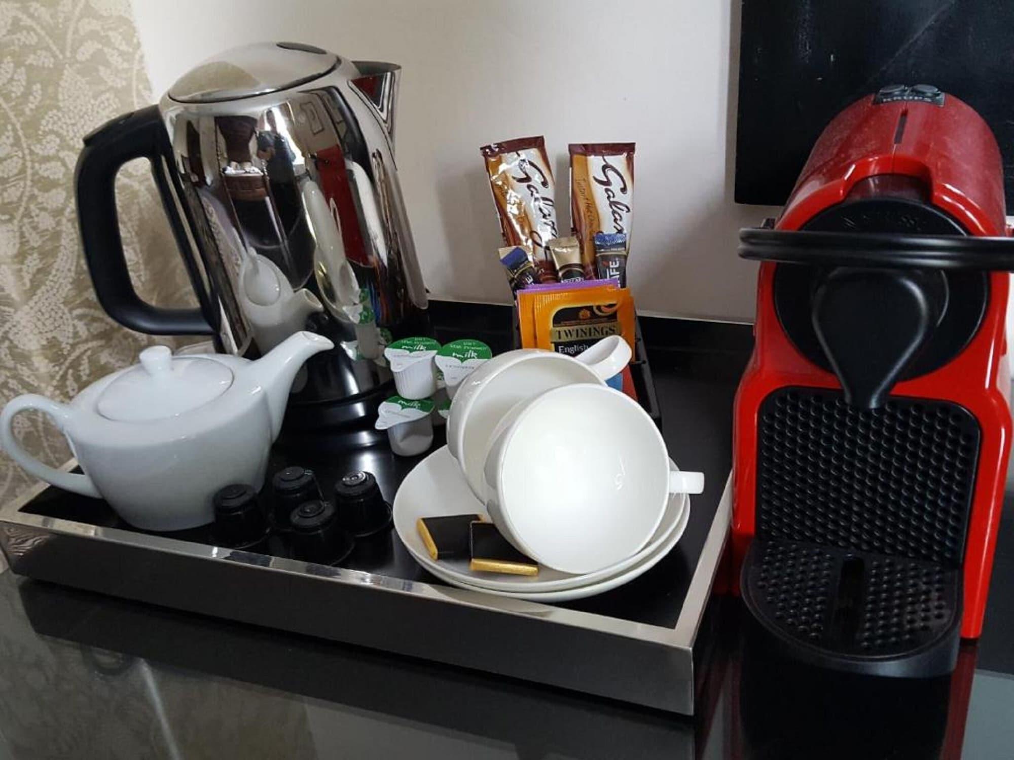 Dorian House Boutique B&B - Free Parking! Бат Экстерьер фото A Nespresso coffee machine in a hotel room