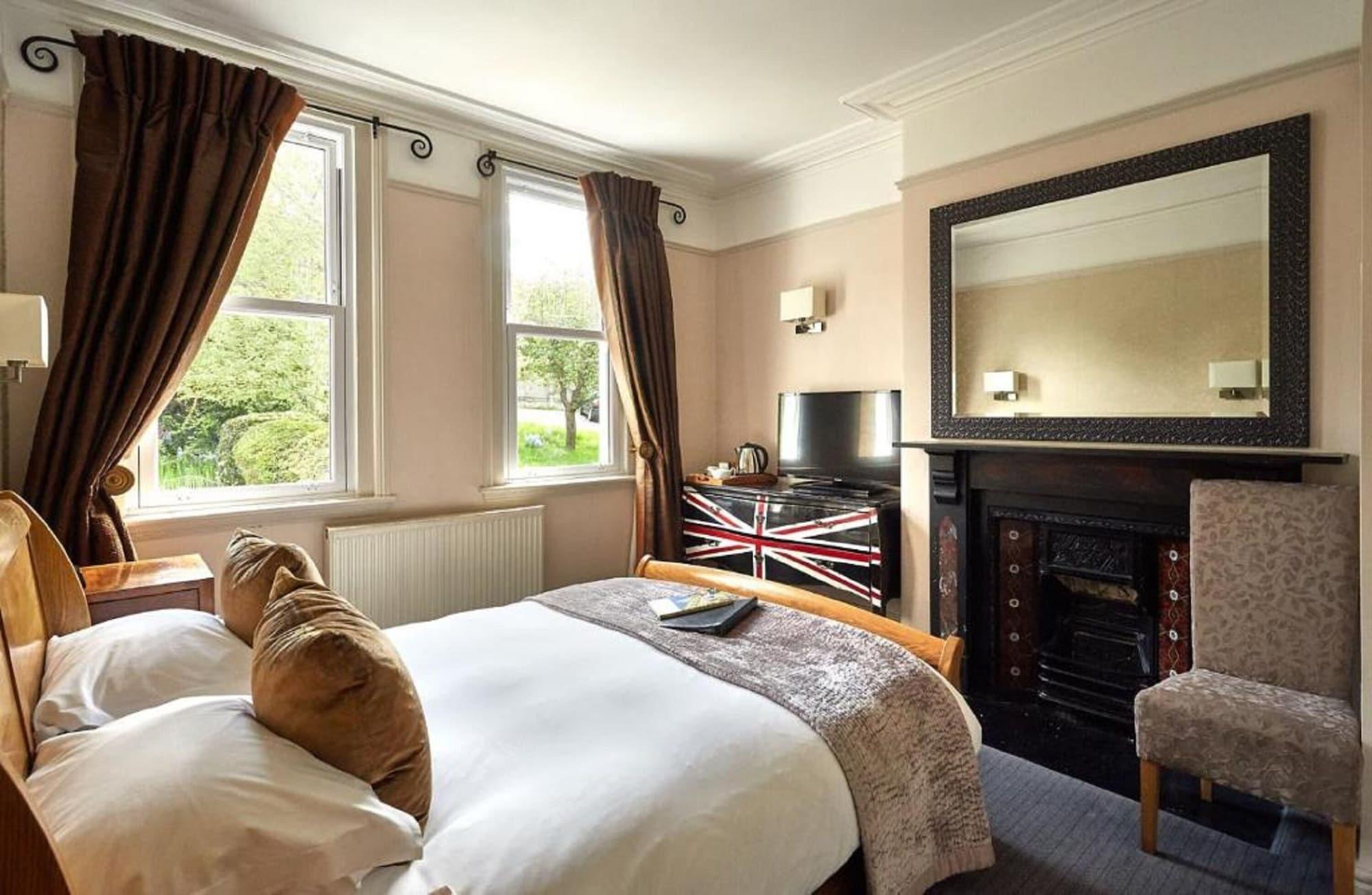 Dorian House Boutique B&B - Free Parking! Бат Экстерьер фото