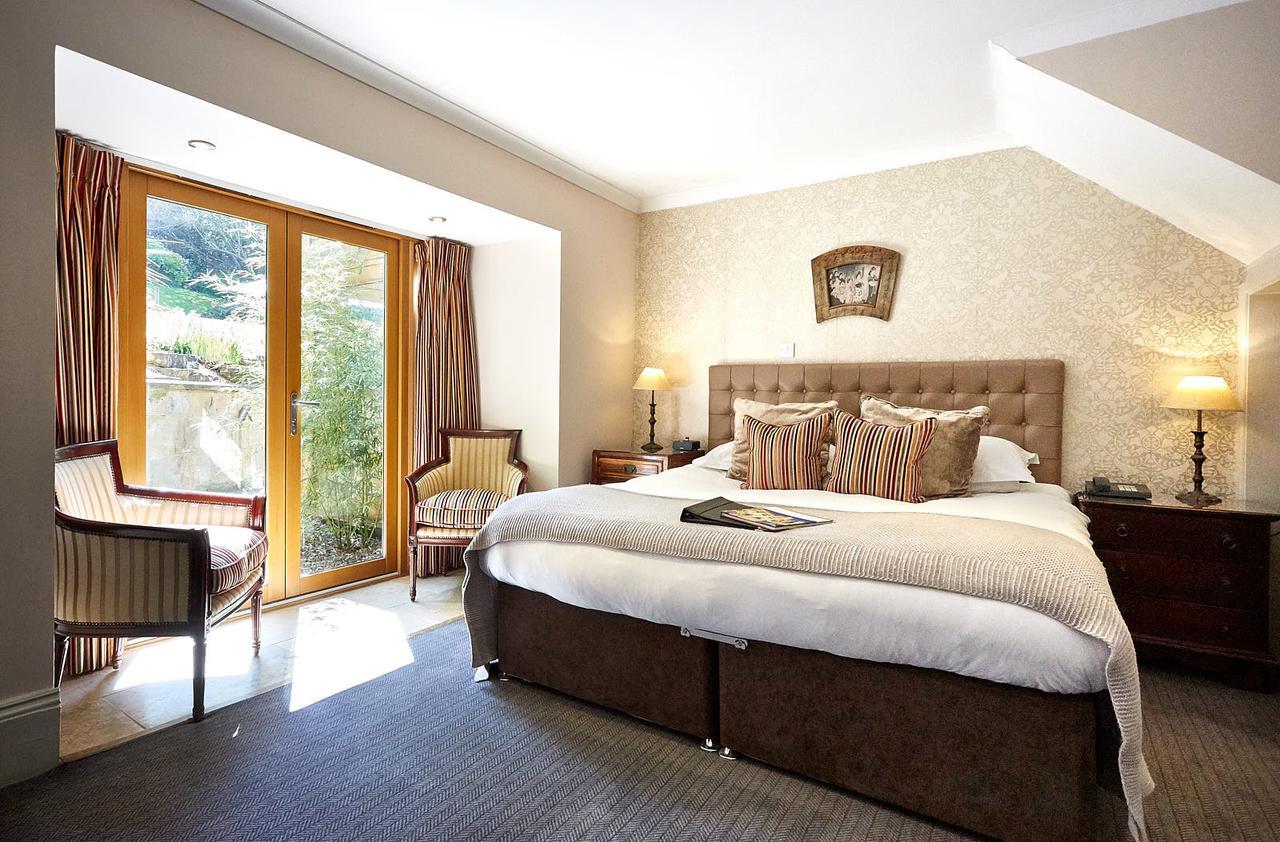 Dorian House Boutique B&B - Free Parking! Бат Экстерьер фото A bedroom at The Old Vicarage Hotel